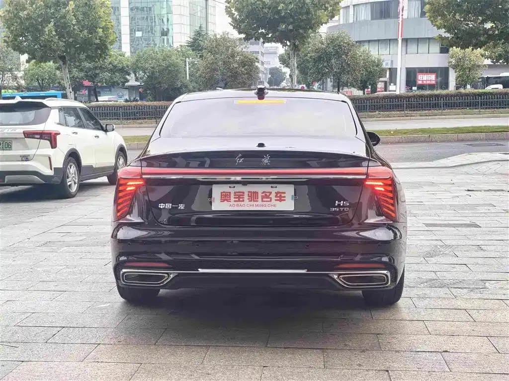 Hongqi H5 — фото 5