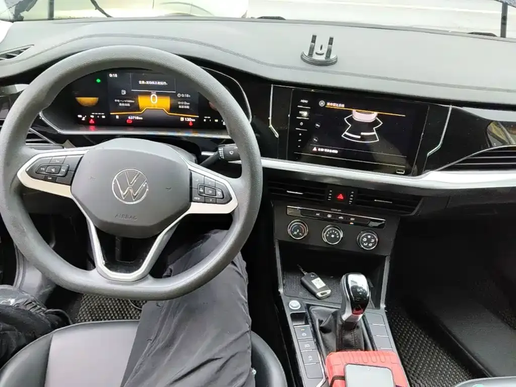 Volkswagen Passat — фото 6