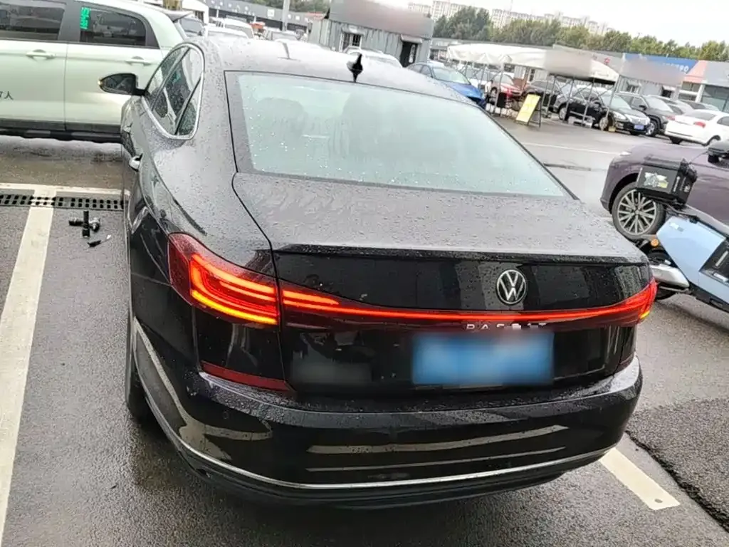 Volkswagen Passat — фото 3