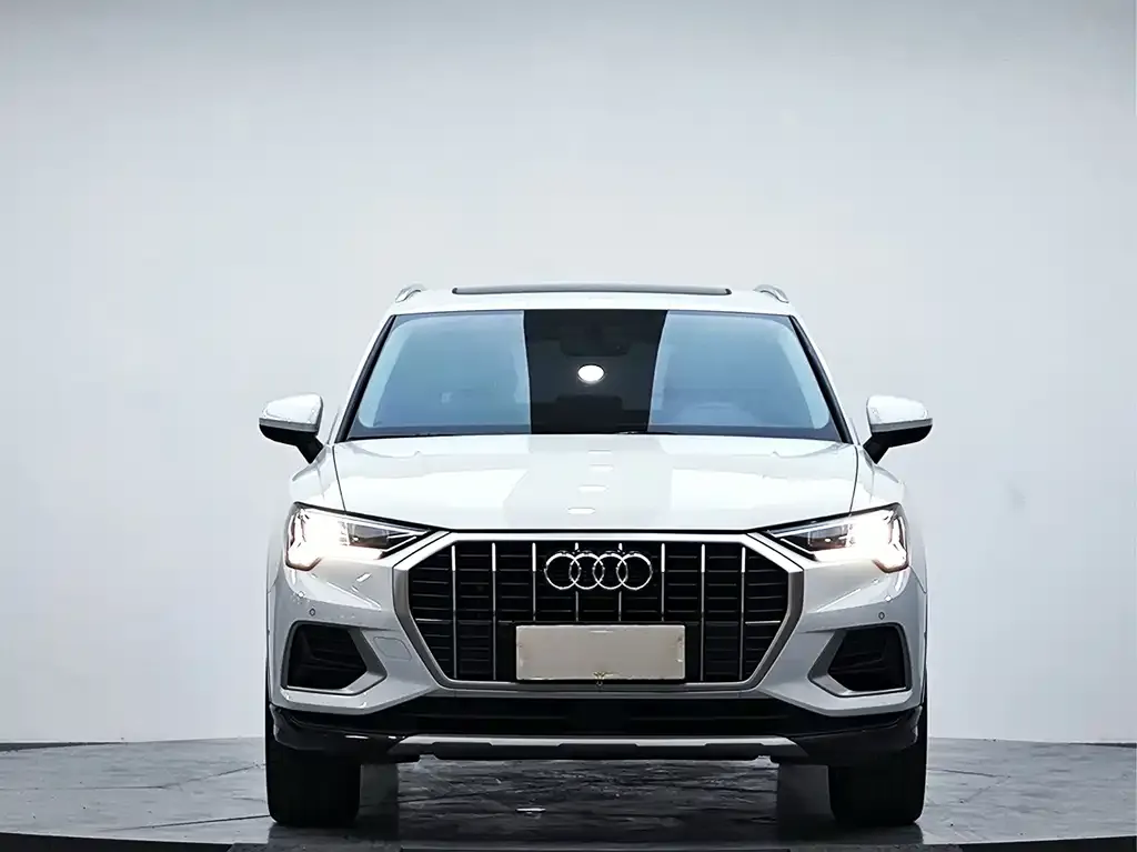 Audi Q3 — фото 9