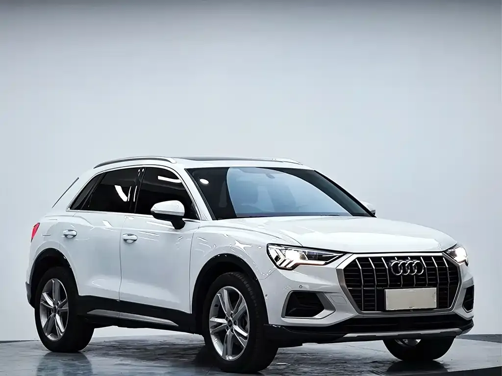 Audi Q3 — фото 10