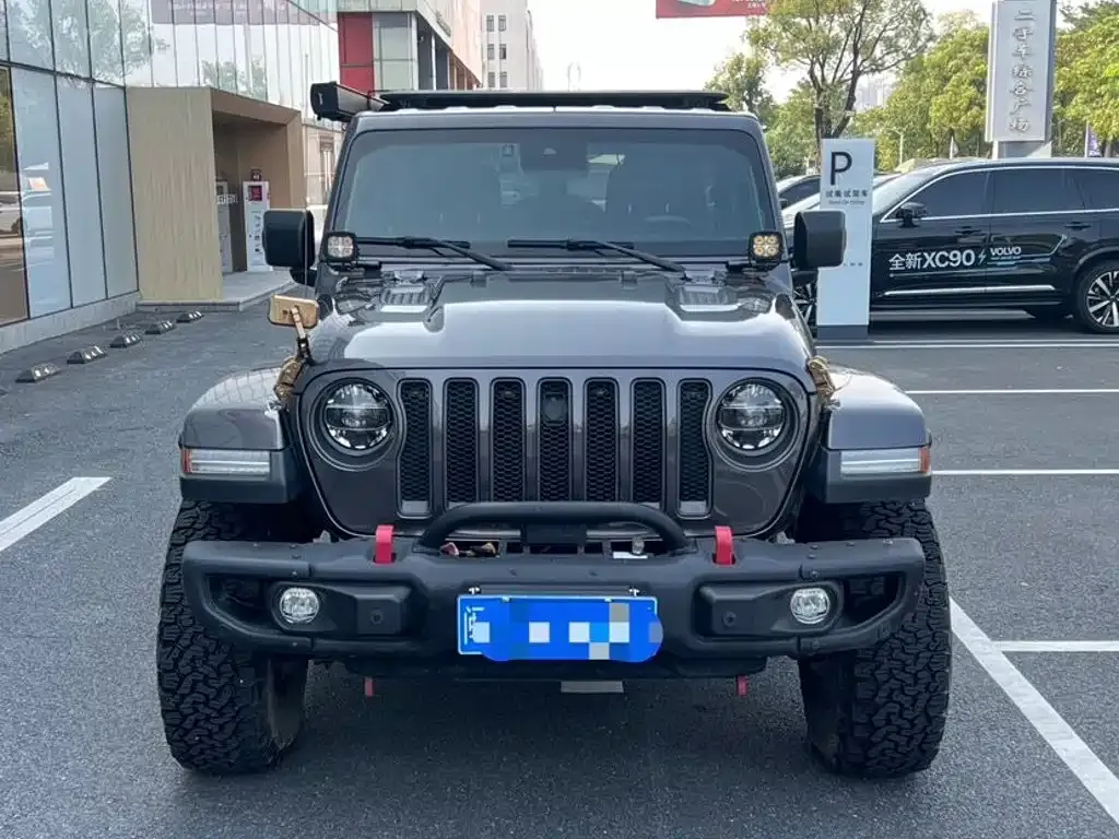 Jeep Wrangler — фото 9
