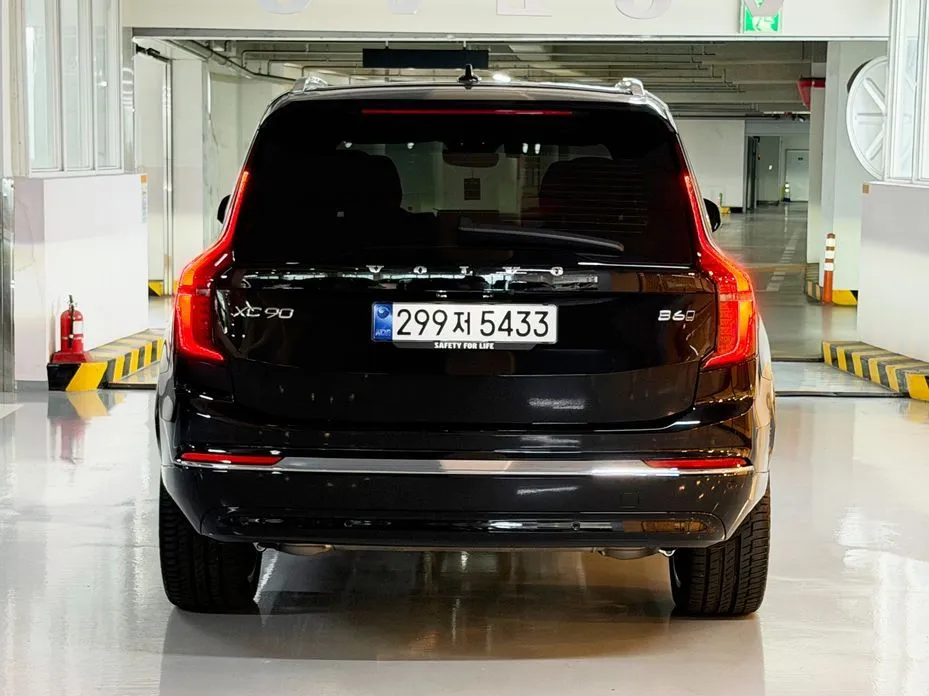 Volvo XC90 — фото 2