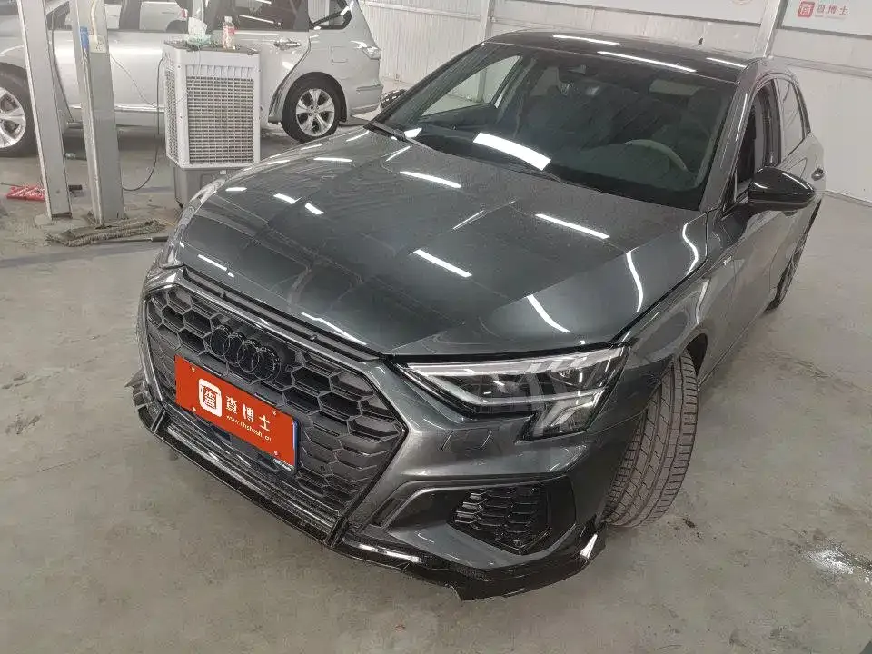 Audi A3 — фото 1