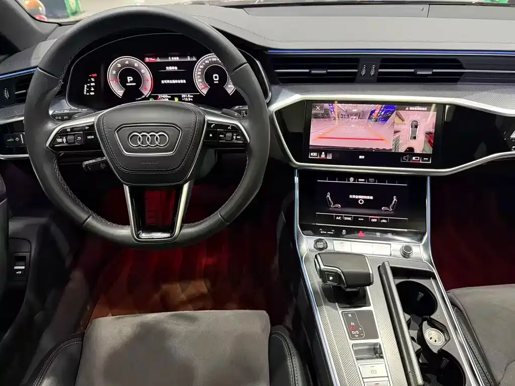 Audi A6L — фото 2