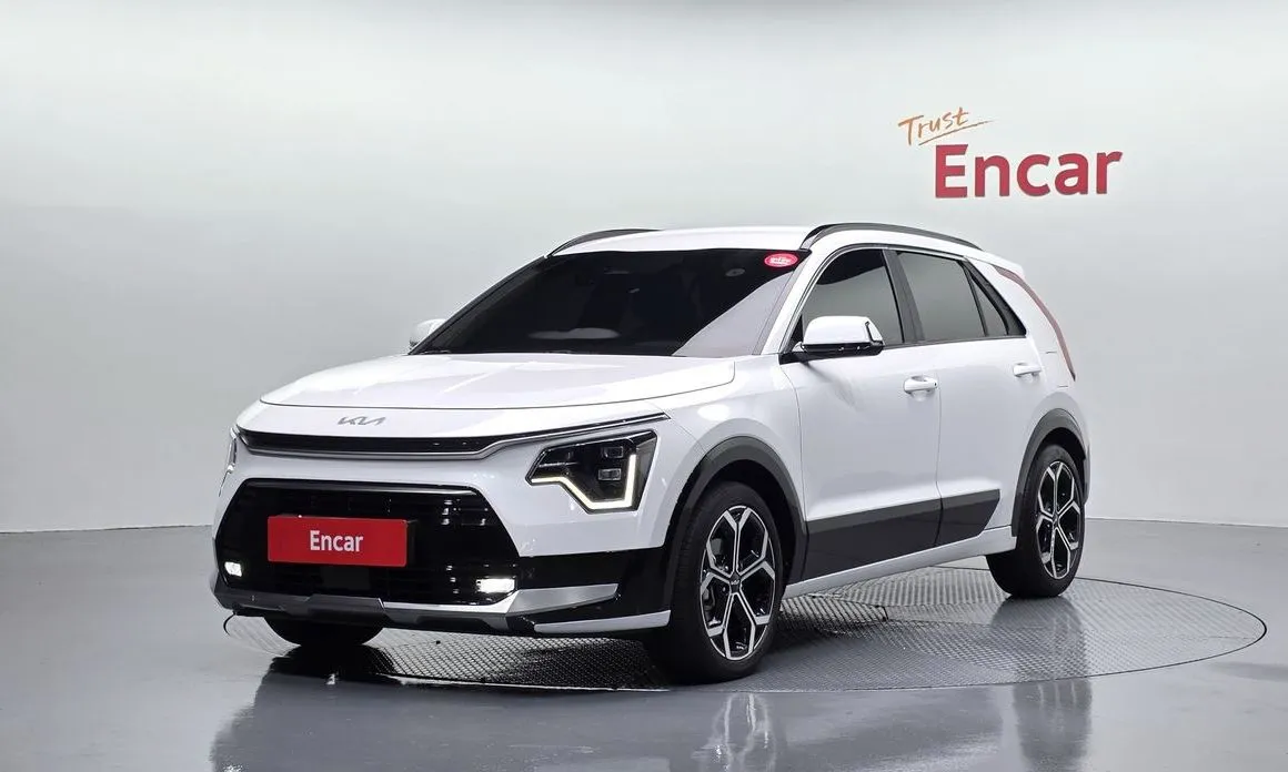 Kia Niro — фото 1