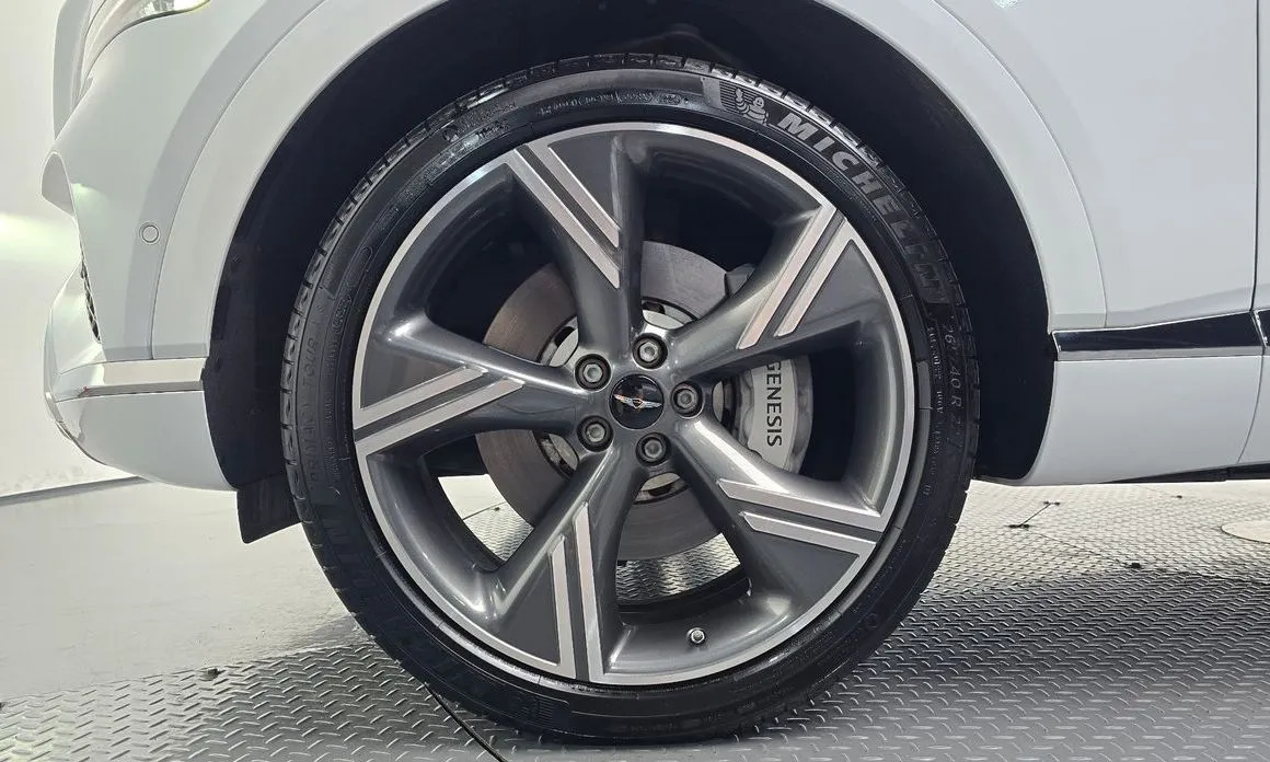Genesis GV80 — фото 10