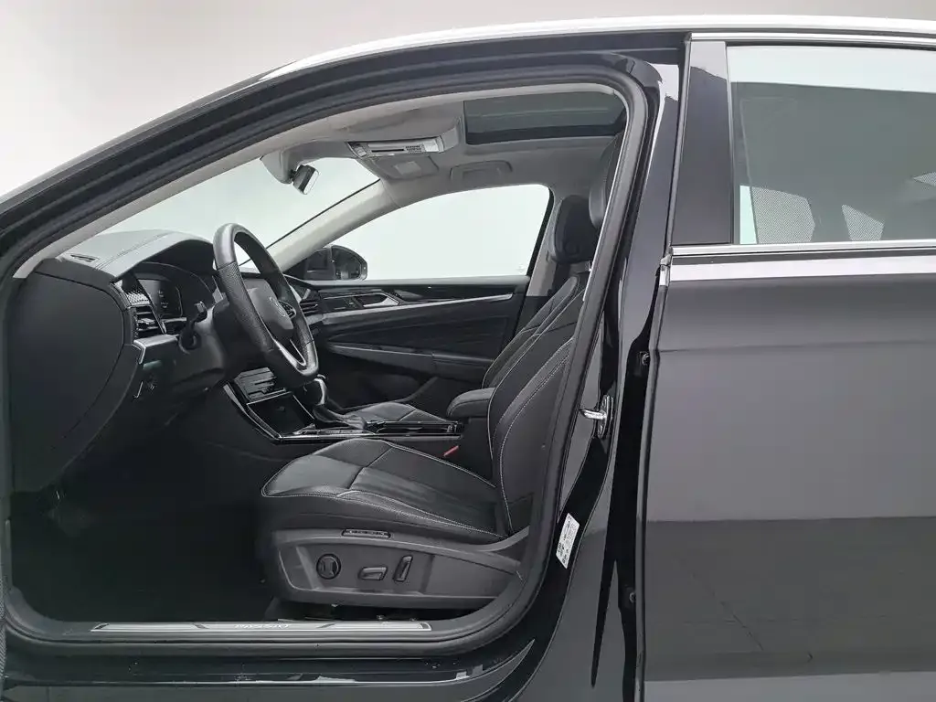 Volkswagen Passat — фото 9