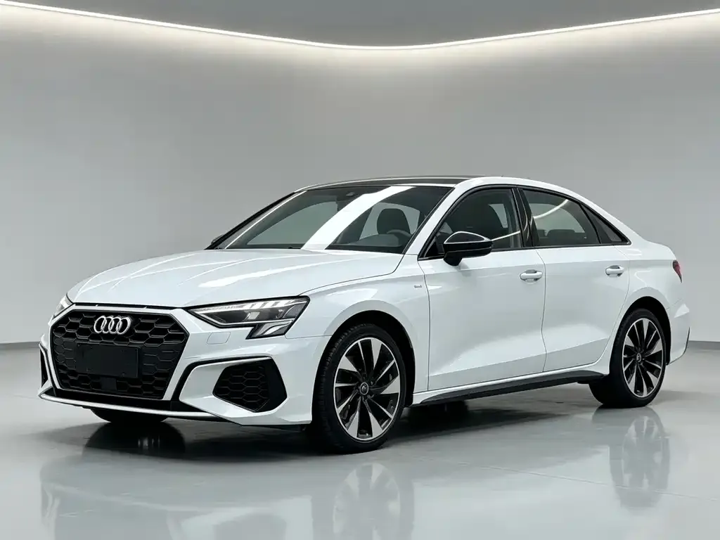 Audi A3 — фото 2