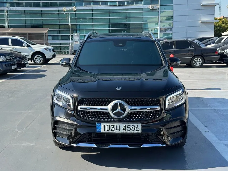 Mercedes-Benz GLB-Class — фото 1