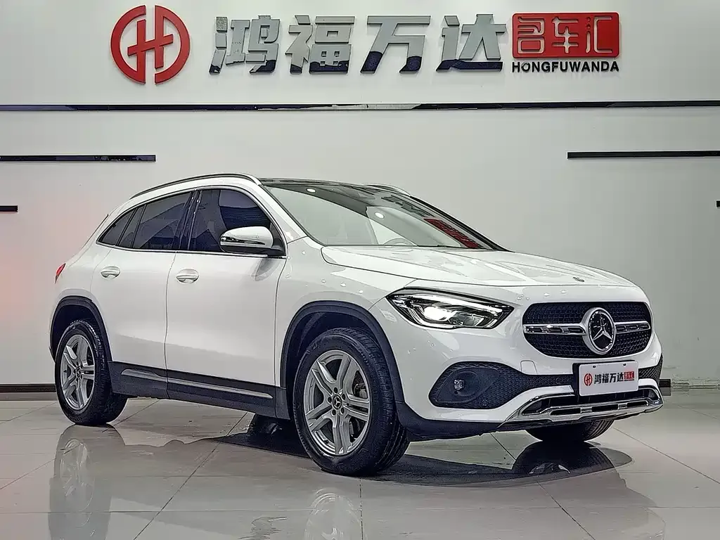 Mercedes-Benz GLA — фото 8