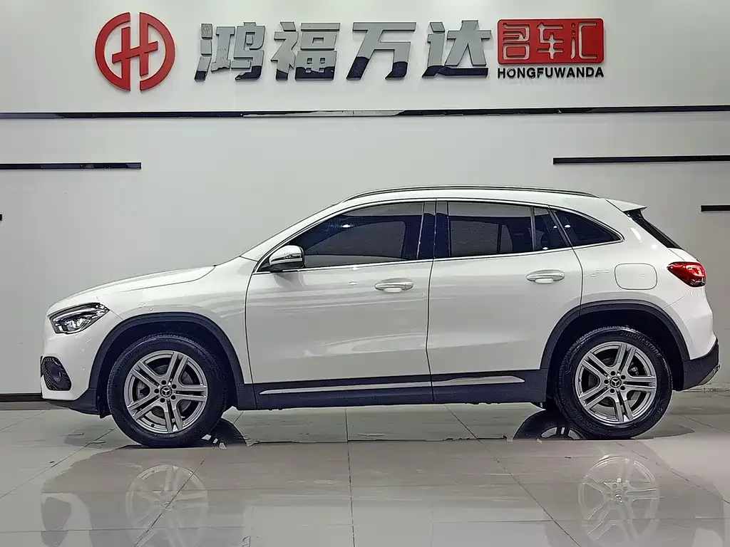 Mercedes-Benz GLA — фото 5