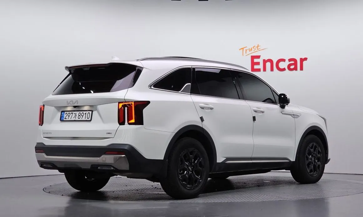 Kia Sorento — фото 5