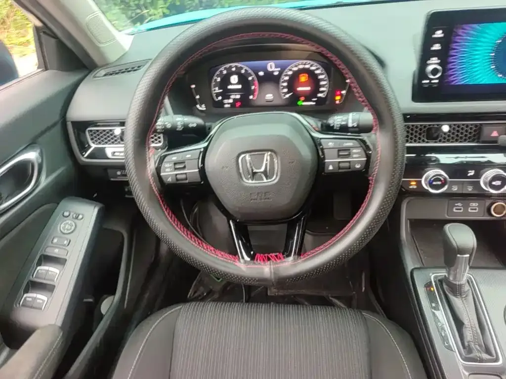 Honda Civic — фото 8