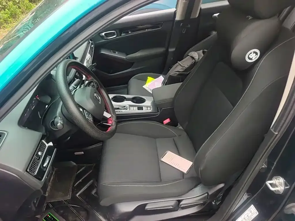 Honda Civic — фото 10