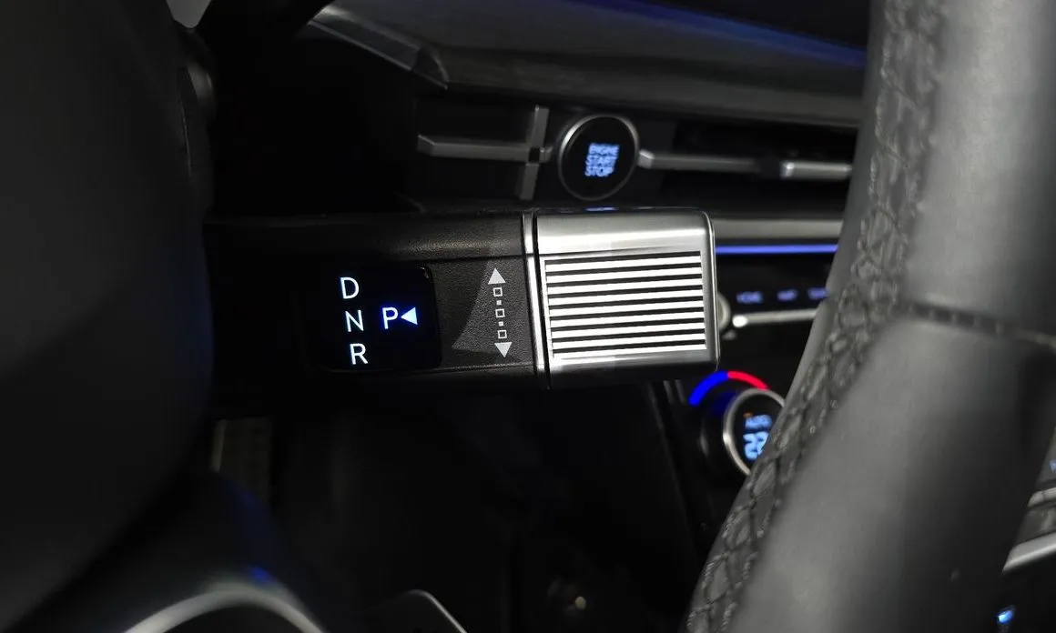Hyundai Santafe — фото 4