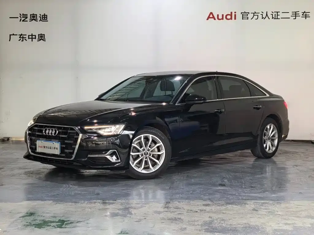 Audi A6L — фото 1