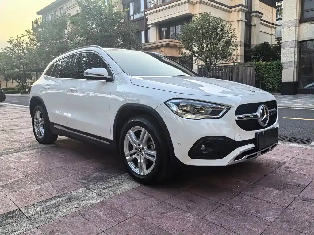 Mercedes-Benz GLA — фото 4
