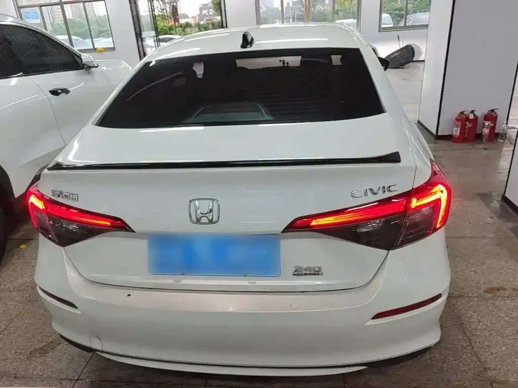 Honda Civic — фото 4