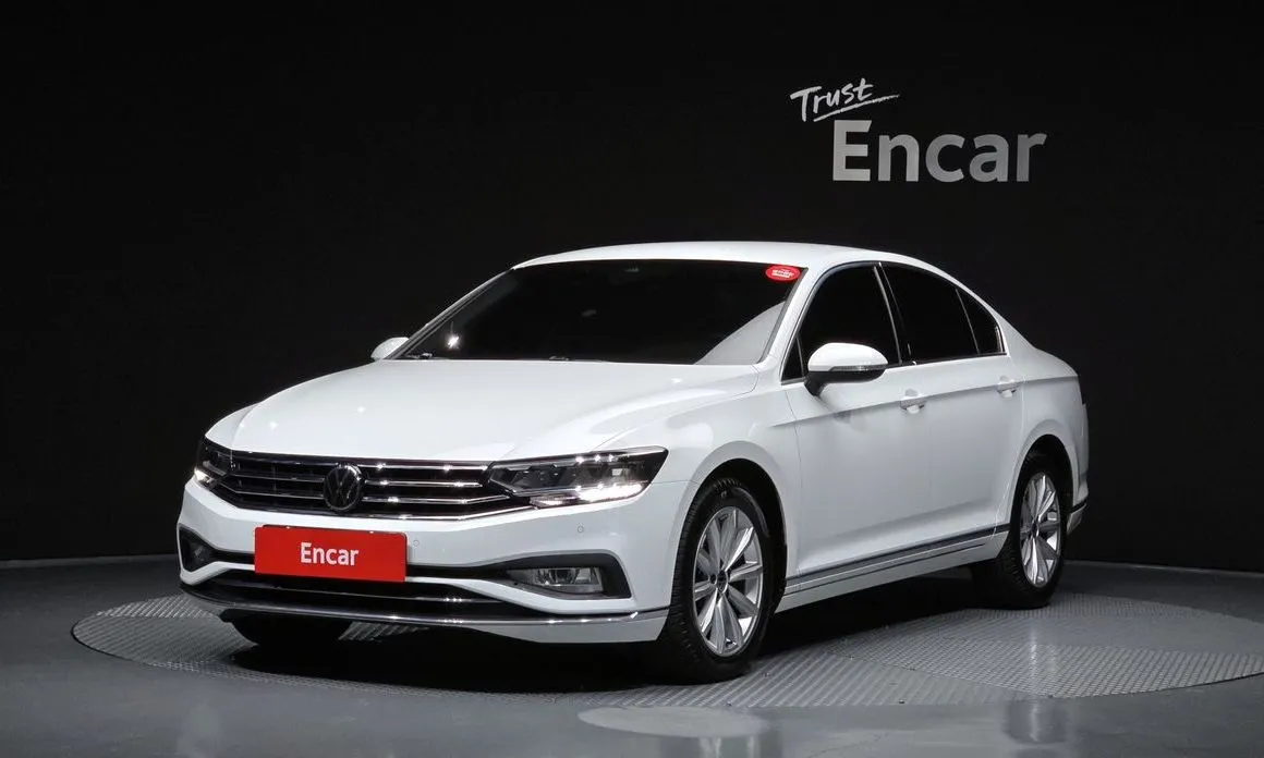 Volkswagen Passat — фото 1