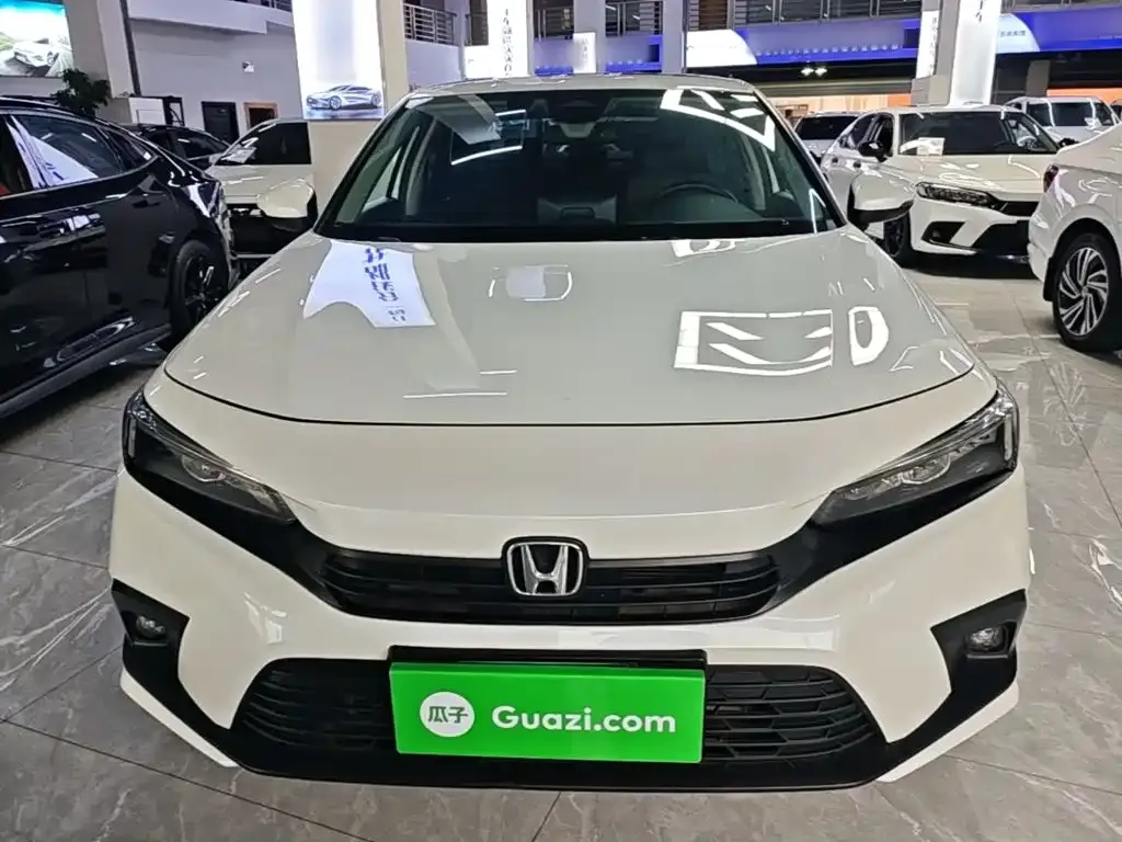 Honda Civic — фото 10