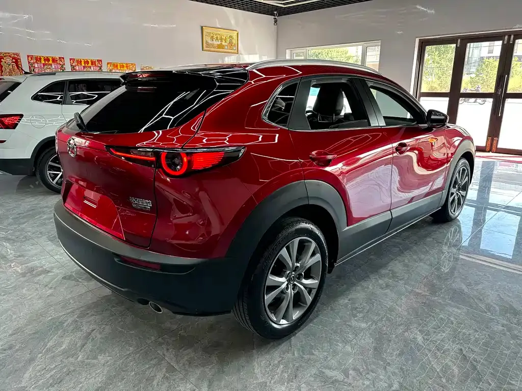 Mazda CX-30 — фото 2
