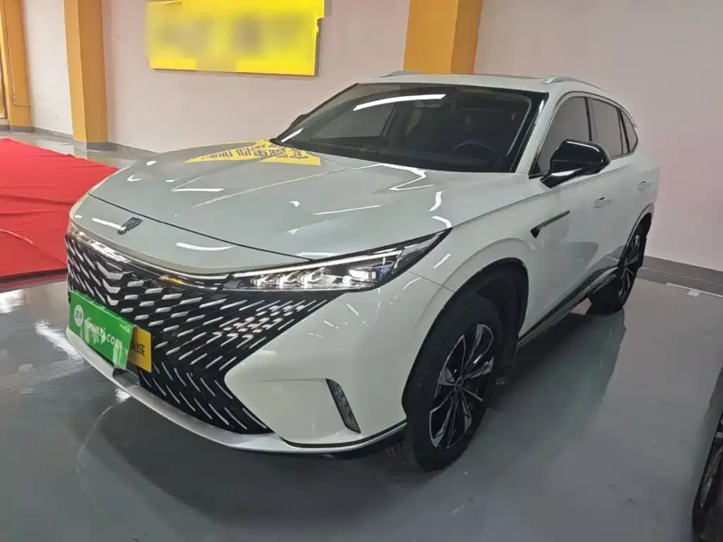 Roewe RX5 New Energy — фото 3