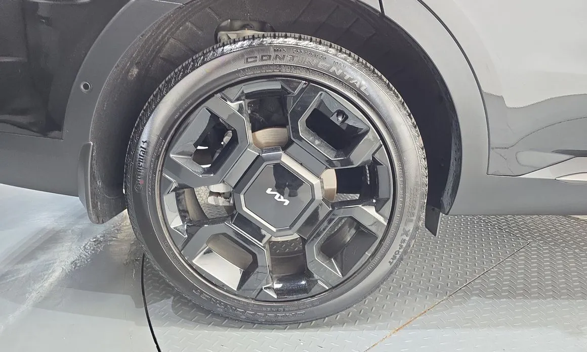 Kia Sorento — фото 5