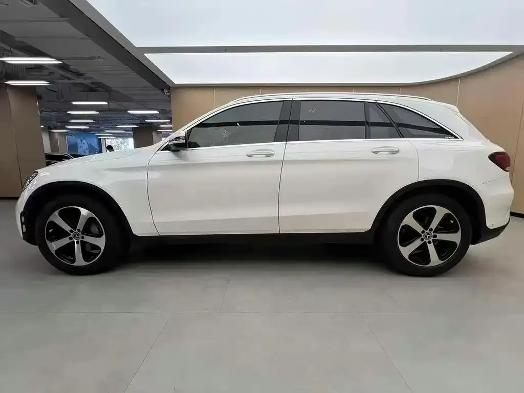Mercedes-Benz GLC — фото 2
