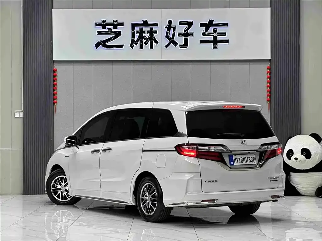 Honda Odyssey — фото 6