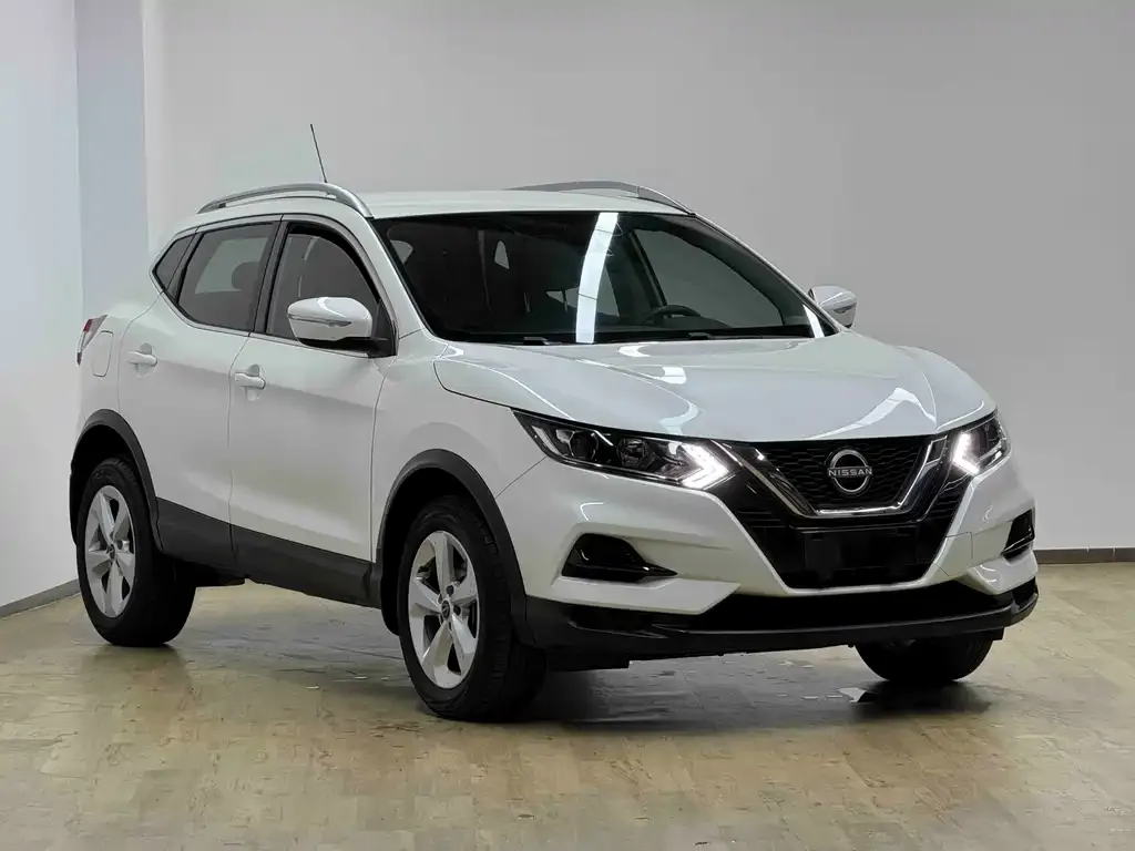Nissan Qashqai — фото 6