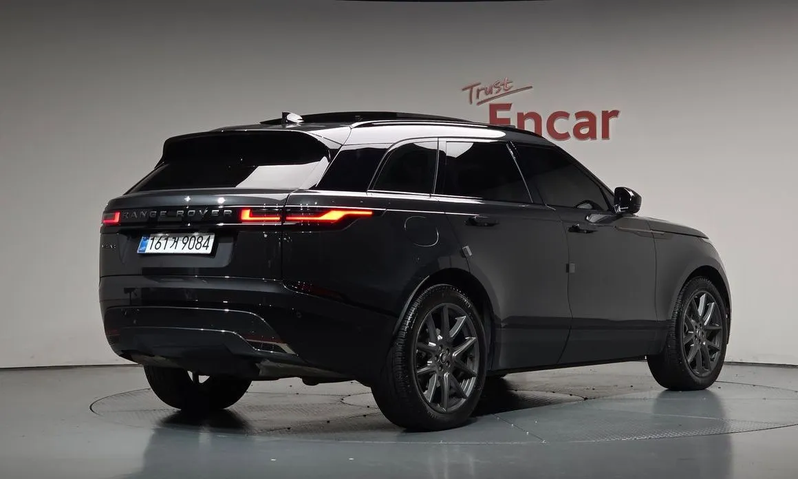 Land Rover Range Rover Velar — фото 6