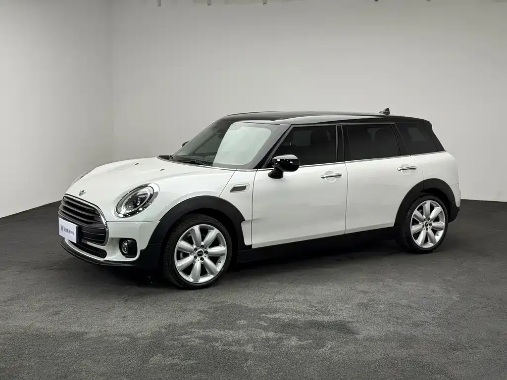 MINI Clubman — фото 3