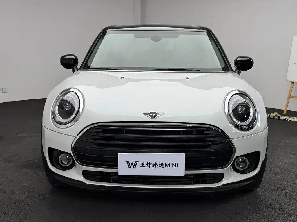 MINI Clubman — фото 6