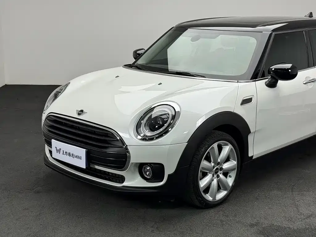 MINI Clubman — фото 10