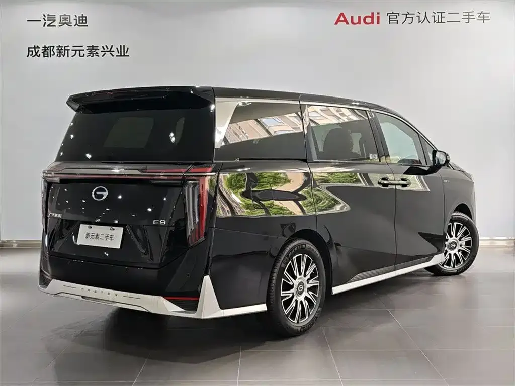 GAC Motor Trumpchi E9 — фото 8