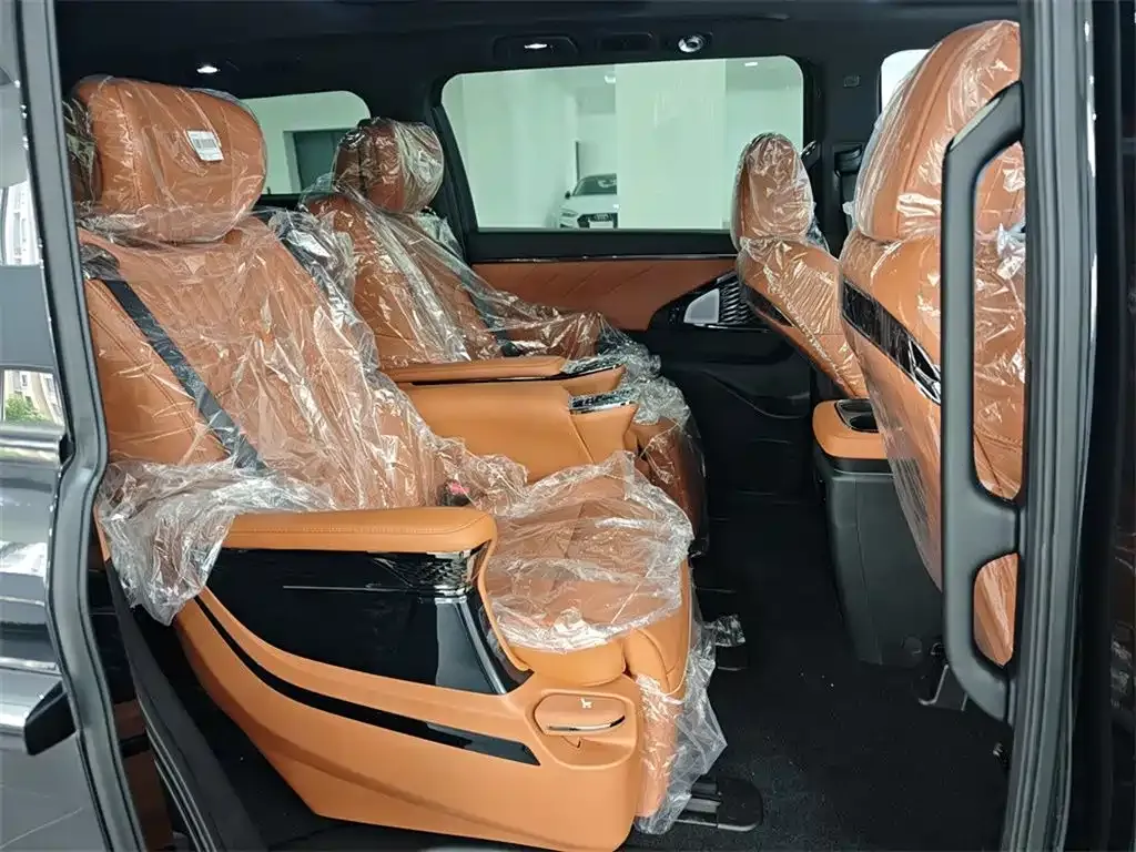 GAC Motor Trumpchi E9 — фото 10