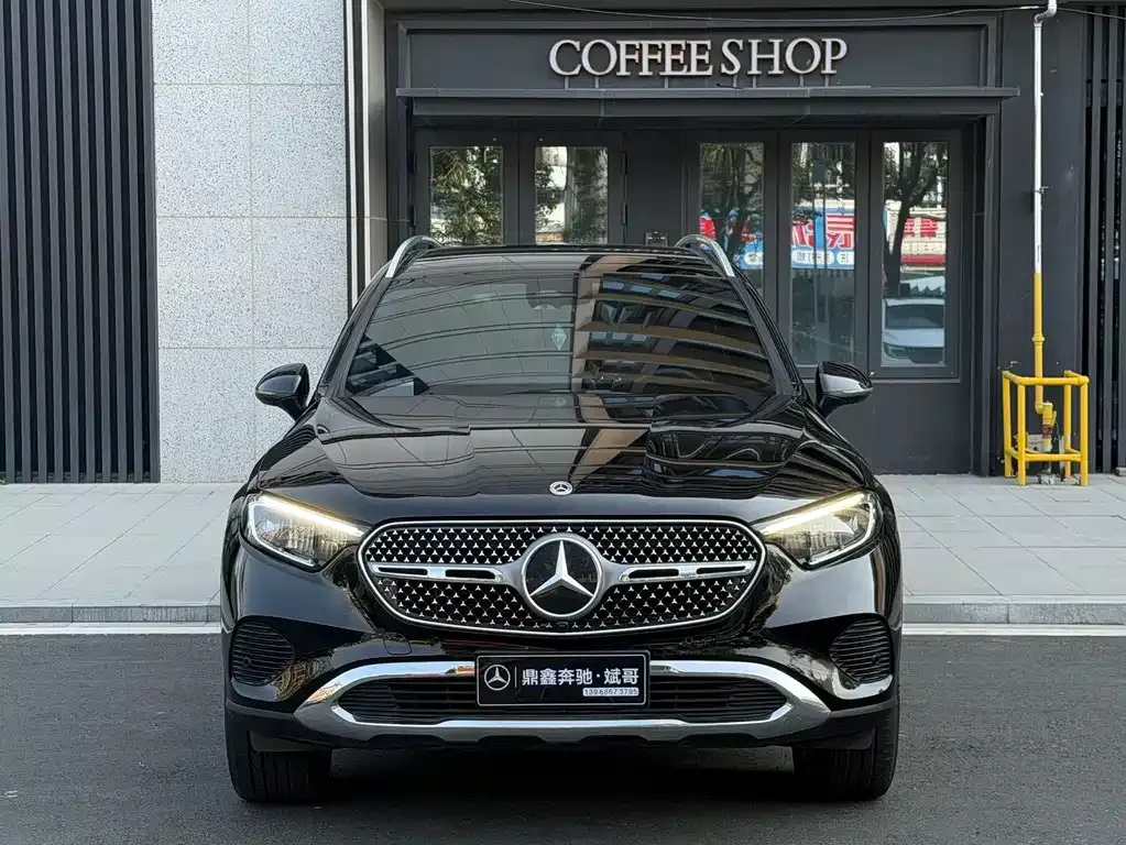 Mercedes-Benz GLC — фото 1