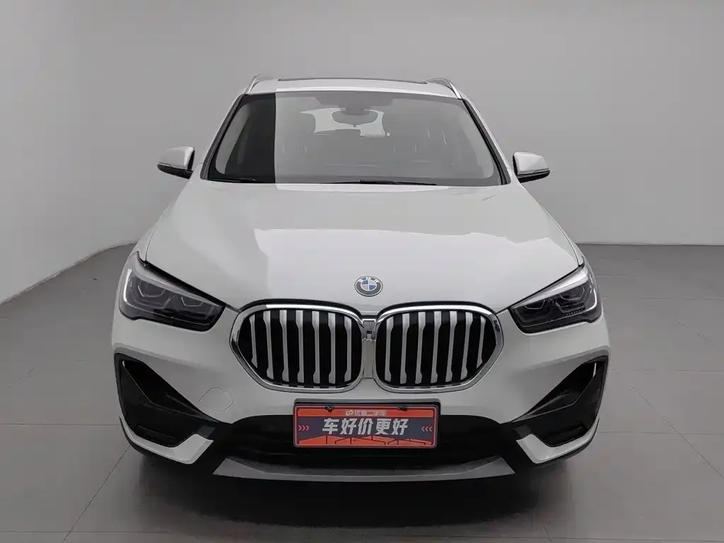 BMW X1 — фото 2