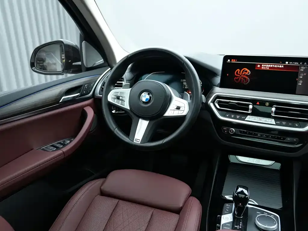 BMW X3 — фото 10