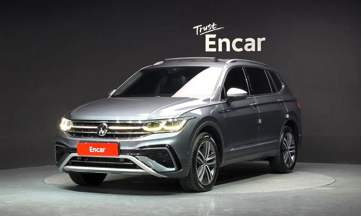 Volkswagen Tiguan — фото 1