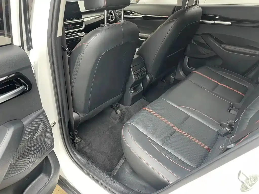 Kia KX3 — фото 3