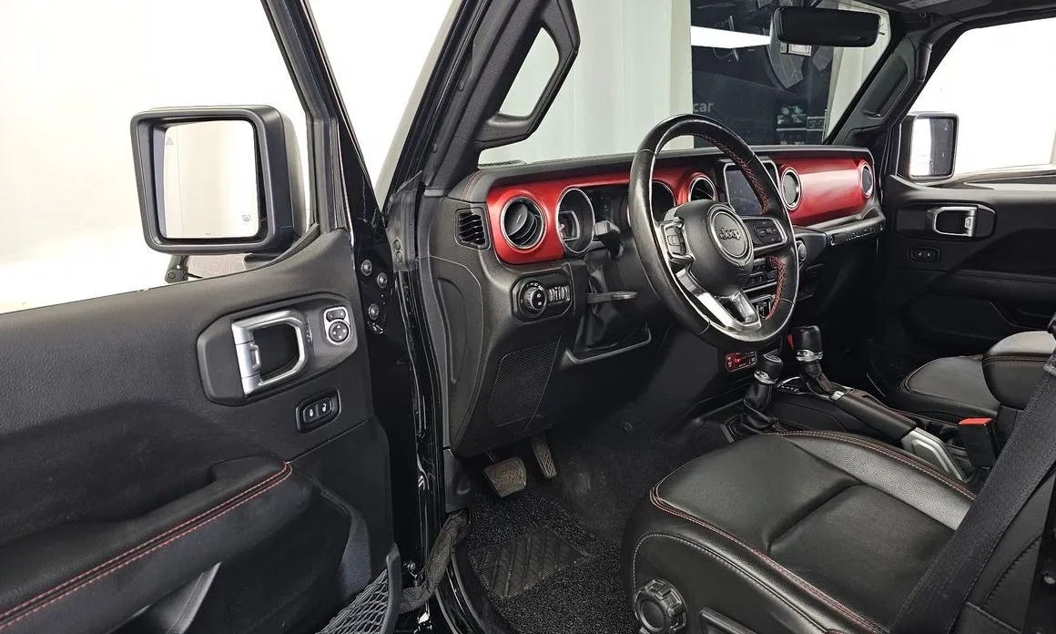 Jeep Wrangler — фото 4