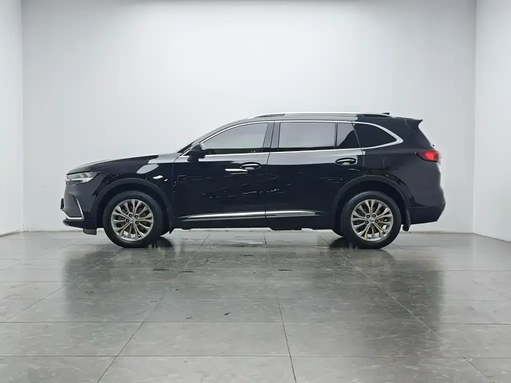 Buick Envision Plus — фото 4