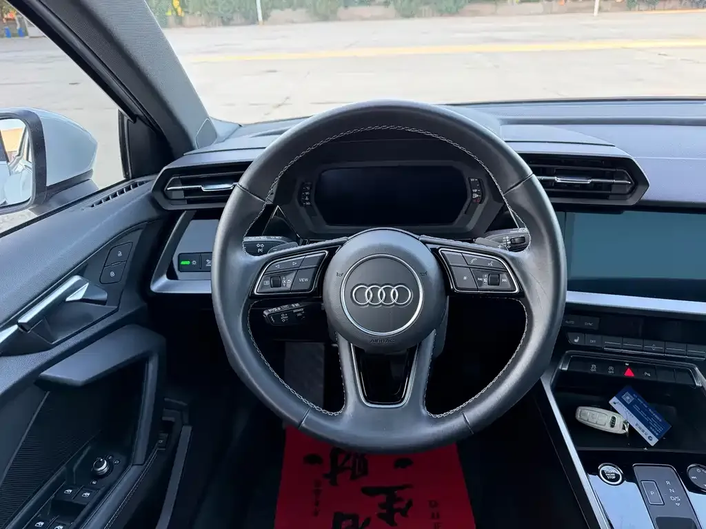 Audi A3 — фото 2