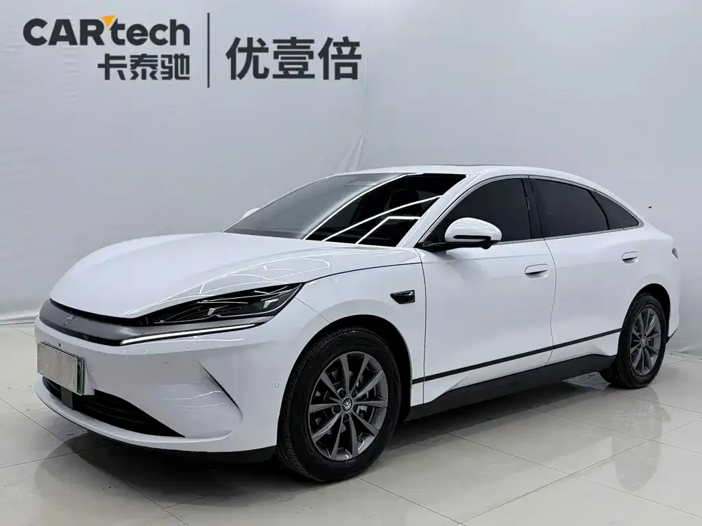 BYD Qin L — фото 1