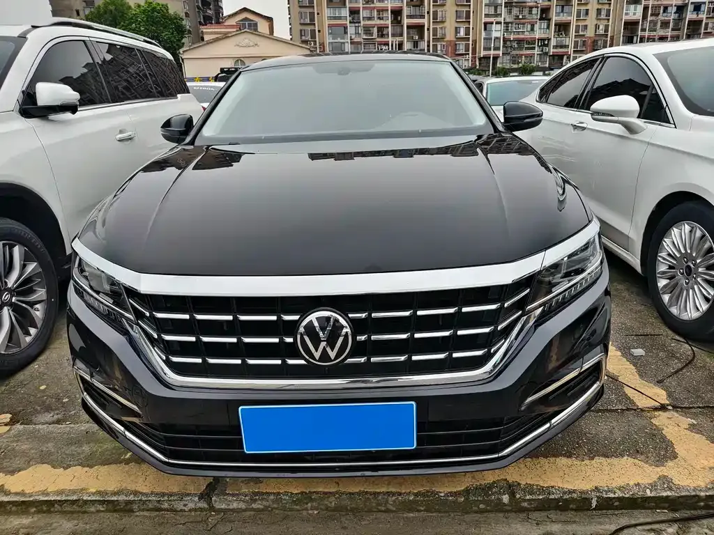 Volkswagen Passat — фото 5