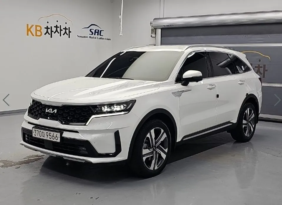 Kia Sorento — фото 1