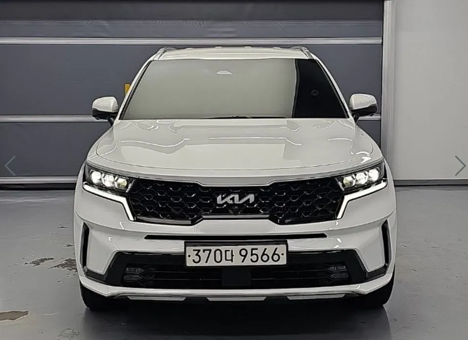 Kia Sorento — фото 4