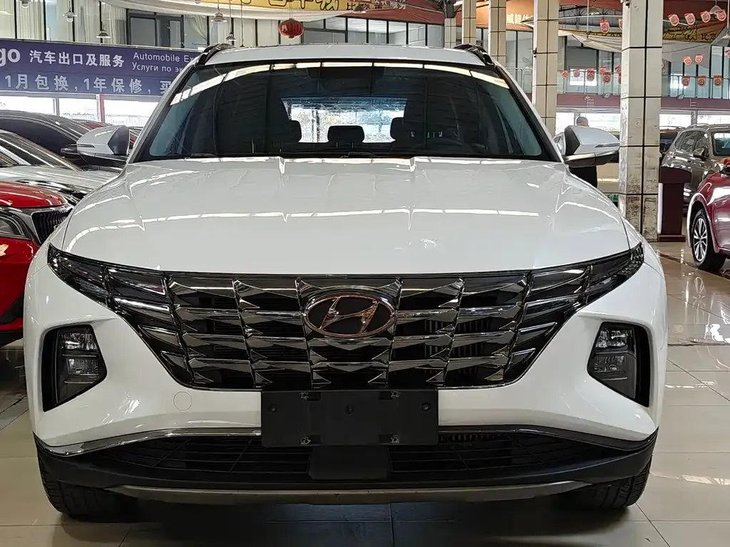 Hyundai Tucson — фото 2